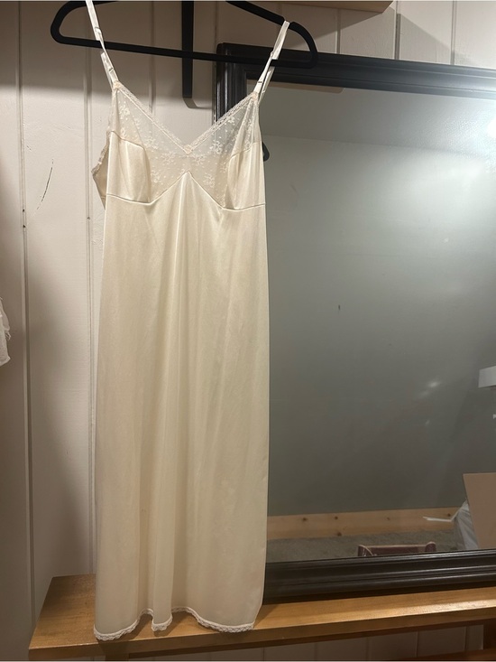 American Vintage Other - Vintage Romantic Slip Dress with Lace-Trim - L